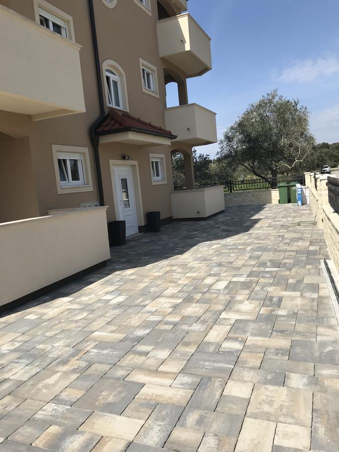 Luxury Apartments Bralic Bibinje Exterior foto